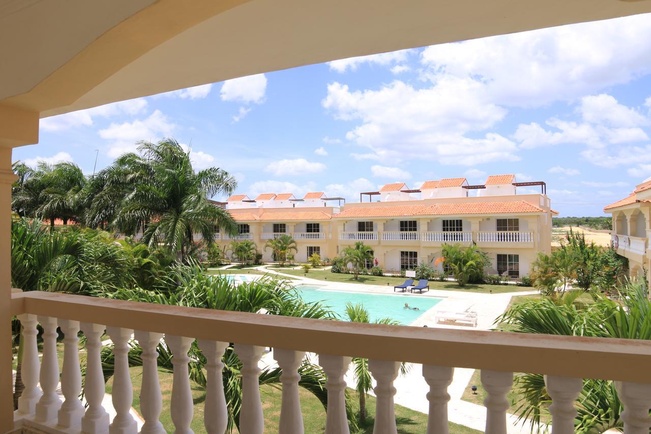 Residencial Las Palmeras De Willy Hotel Boca Chica Exterior photo