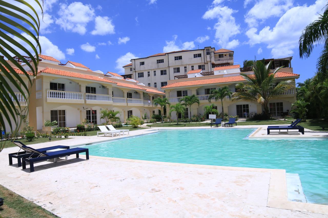 Residencial Las Palmeras De Willy Hotel Boca Chica Exterior photo